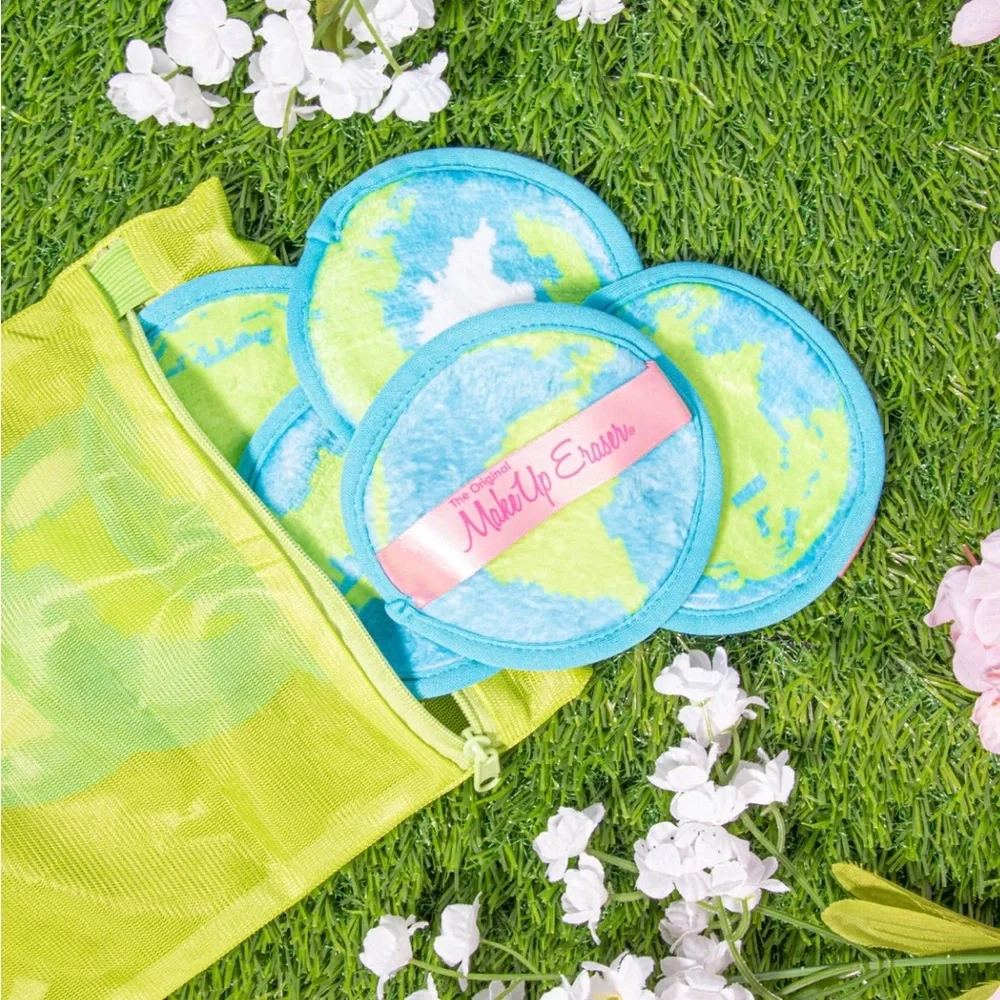 MakeUp Eraser Reusable Makeup Remover Pads 7-day Set Earth World Travel Gift NWT